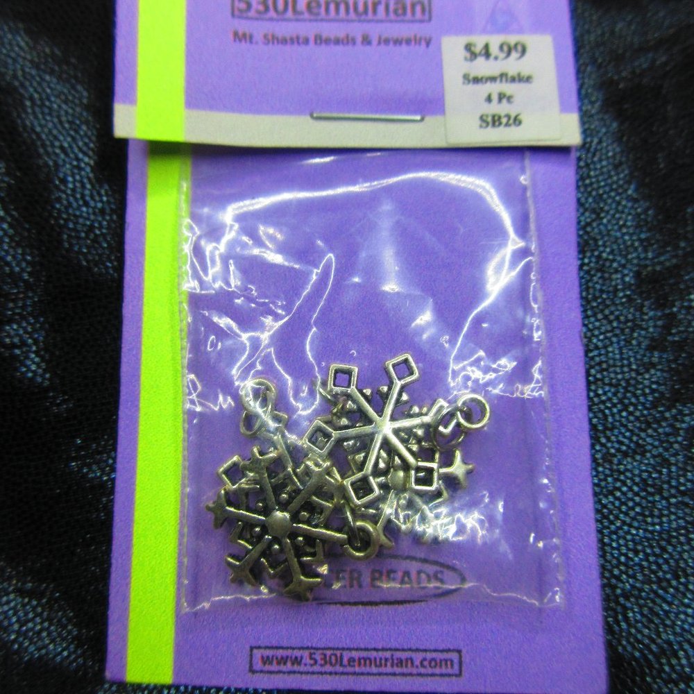 Snowflake Charms 4 Pieces Silver Plated Lot Of 5 Packs